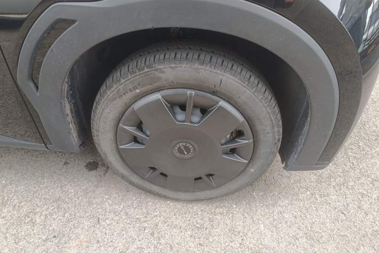 Used BYD Seagull 2024 Honor Edition 305km Dynamic Version Right Front Wheel Hub