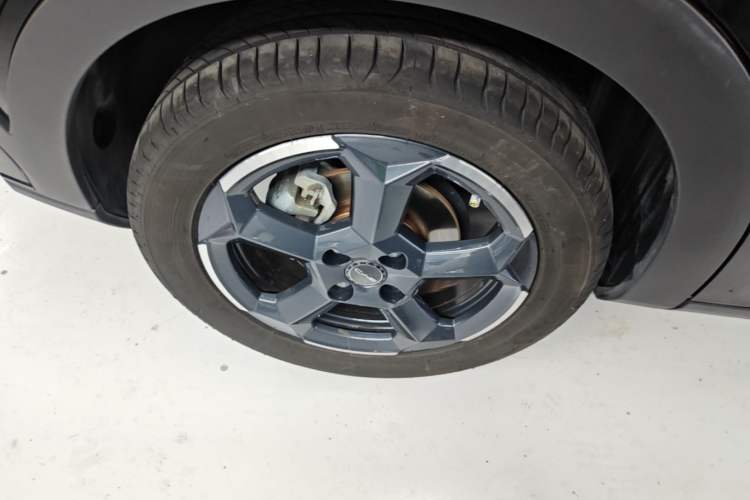 Used BYD Seagull 2024 Honor Edition 305km Freedom Version Right Rear Wheel Hub