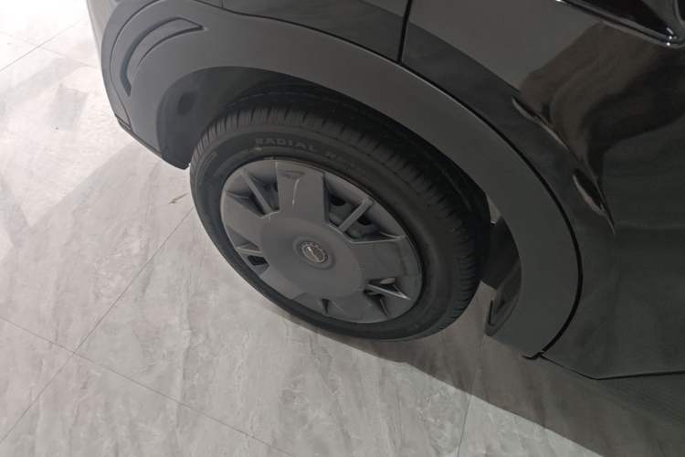 Used BYD Seagull 2024 Honor Edition 305km Dynamic Version Right Rear Wheel Hub