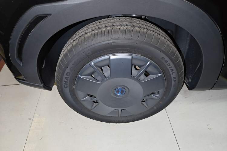 Used BYD Seagull 2024 Honor Edition 305km Dynamic Version Right Rear Wheel Hub