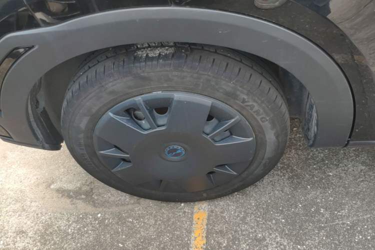 Used BYD Seagull 2024 Honor Edition 305km Dynamic Version Right Rear Wheel Hub