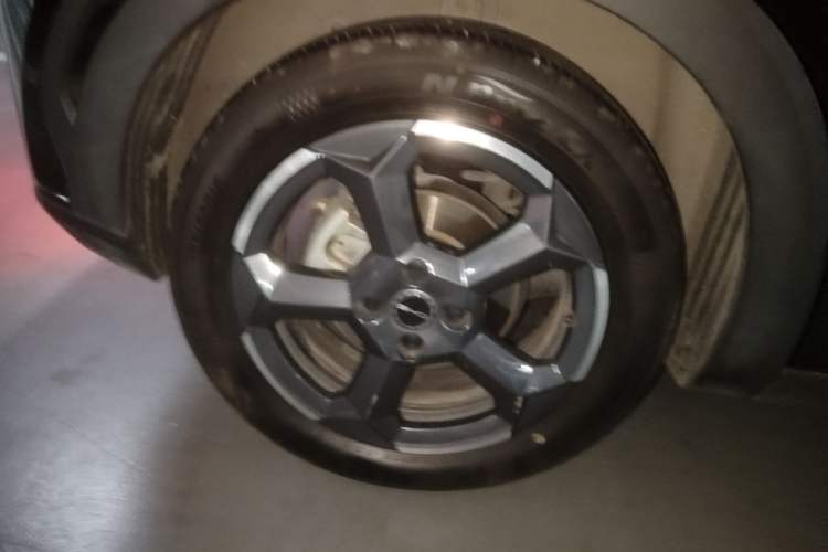 Used BYD Seagull 2024 Honor Edition 305km Freedom Version Right Rear Wheel Hub