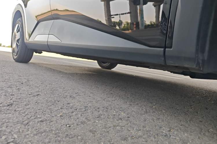 Used BYD Seagull 2024 Honor Edition 305km Dynamic Version Right Side Sill