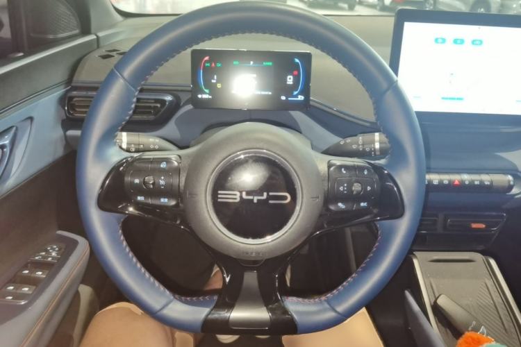 Used BYD Seagull 2024 Honor Edition 405km Flying Version Steering Wheel
