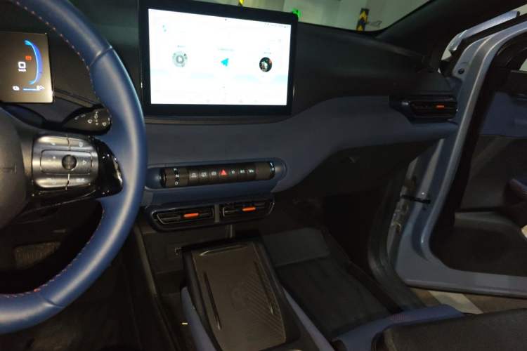 Used BYD Seagull 2024 Honor Edition 305km Freedom Version Audio And AC Panel