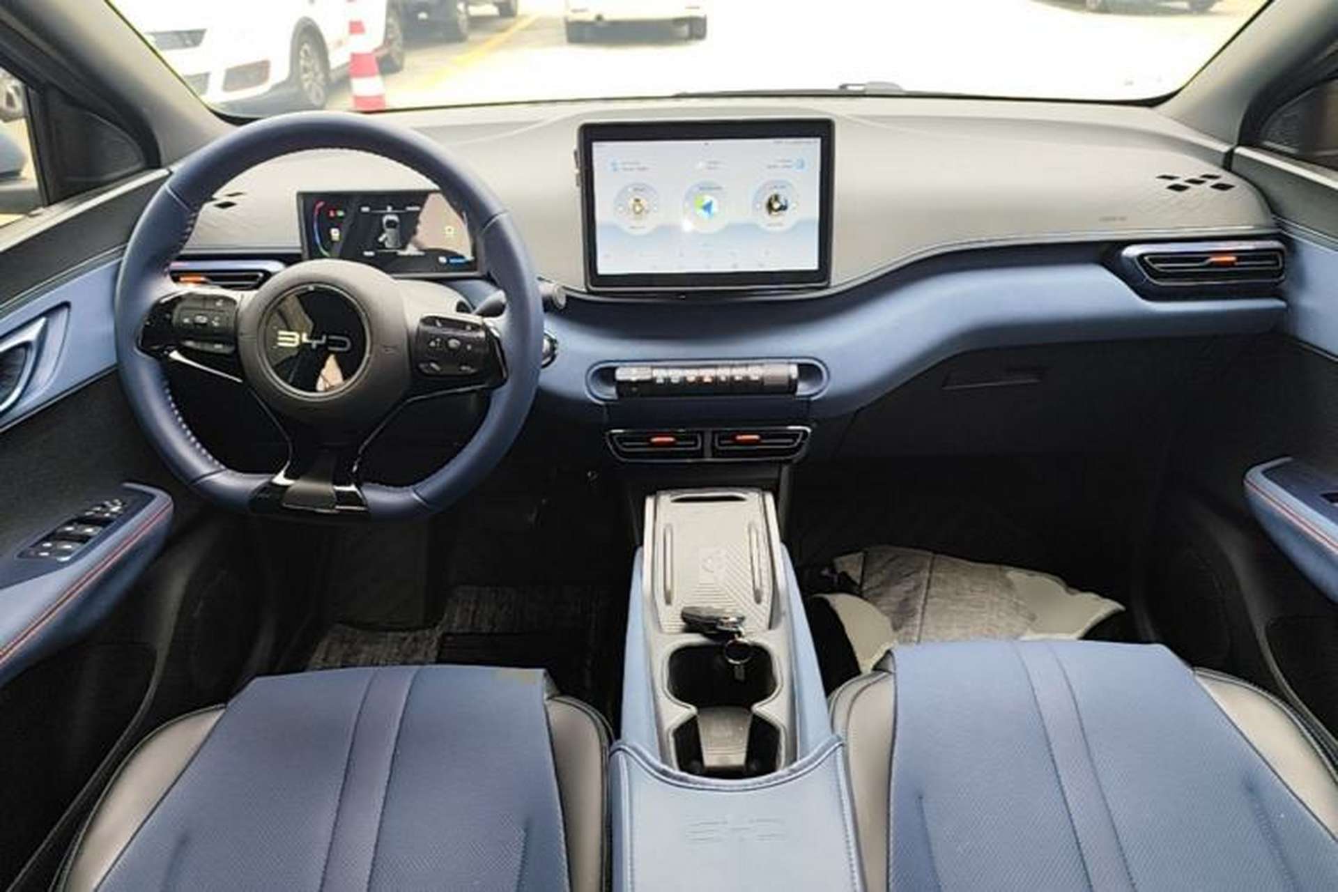 Used BYD Seagull 2024 Honor Edition 305km Freedom Version Center Console