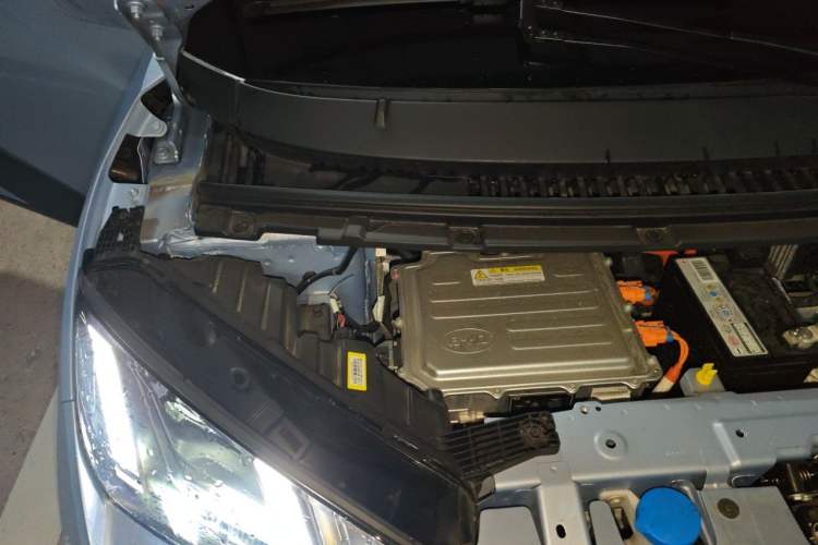 Used BYD Seagull 2024 Honor Edition 305km Freedom Version Engine Bay Right