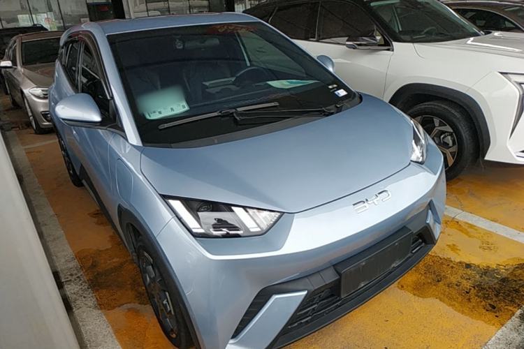Used BYD Seagull 2024 Honor Edition 305km Freedom Version Front Right 45 Deg