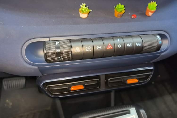Used BYD Seagull 2024 Honor Edition 305km Dynamic Version Gear Lever