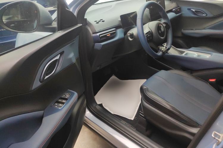 Used BYD Seagull 2024 Honor Edition 305km Freedom Version Interior 3