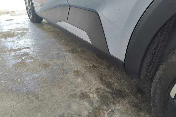 Used BYD Seagull 2024 Honor Edition 305km Freedom Version Left Side Sill