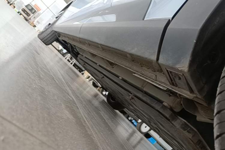 Used BYD Seagull 2024 Honor Edition 305km Dynamic Version Left Side Sill