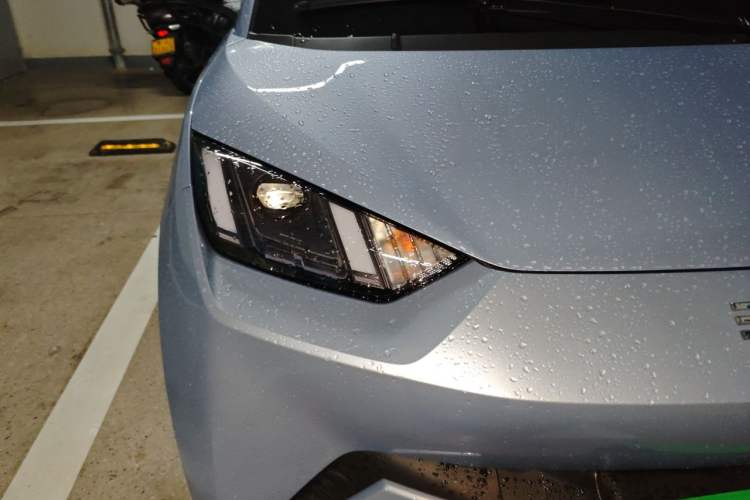 Used BYD Seagull 2024 Honor Edition 305km Freedom Version Right Front Headlight