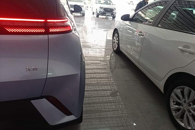 Used BYD Seagull 2024 Honor Edition 305km Dynamic Version Right Rear Taillight