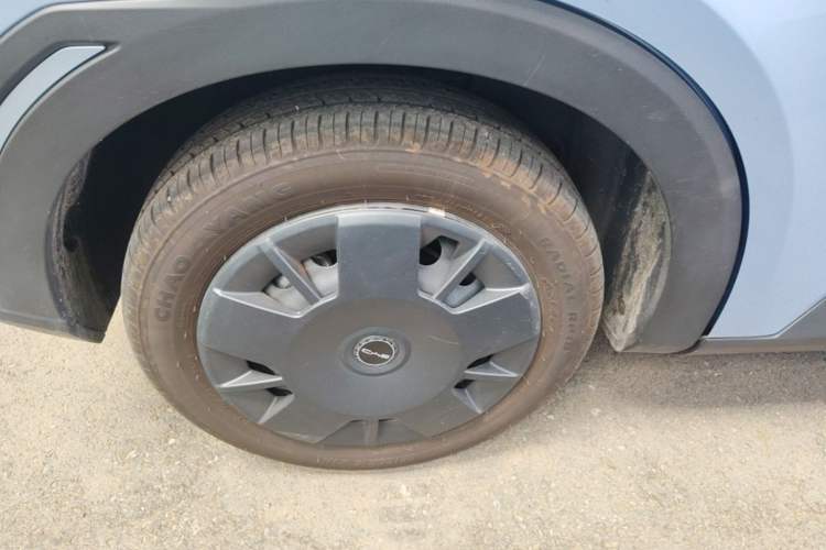 Used BYD Seagull 2024 Honor Edition 305km Dynamic Version Right Rear Wheel Hub
