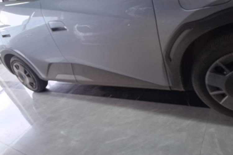 Used BYD Seagull 2024 Honor Edition 305km Dynamic Version Right Side Sill