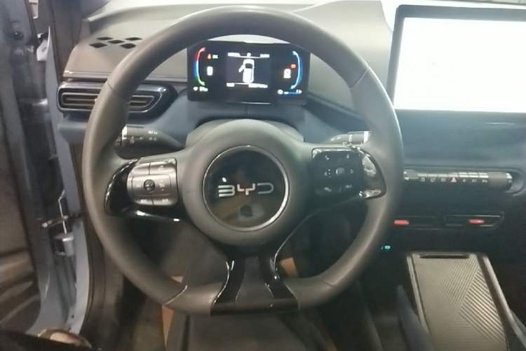 Used BYD Seagull 2024 Honor Edition 305km Dynamic Version Steering Wheel