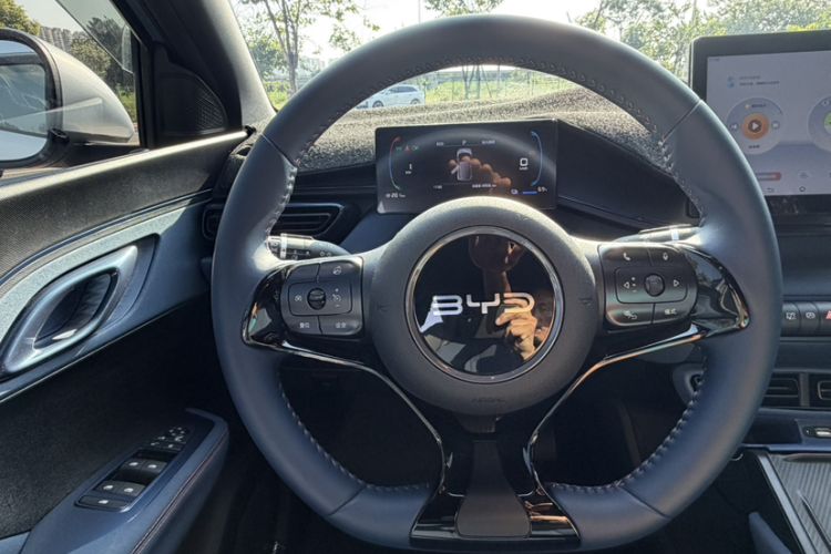 Used BYD Seagull 2024 Honor Edition 305km Freedom Version Steering Wheel