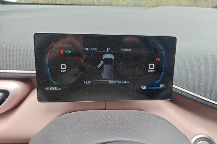 Used BYD Seagull 2024 Honor Edition 305km Dynamic Version Odometer Close Up