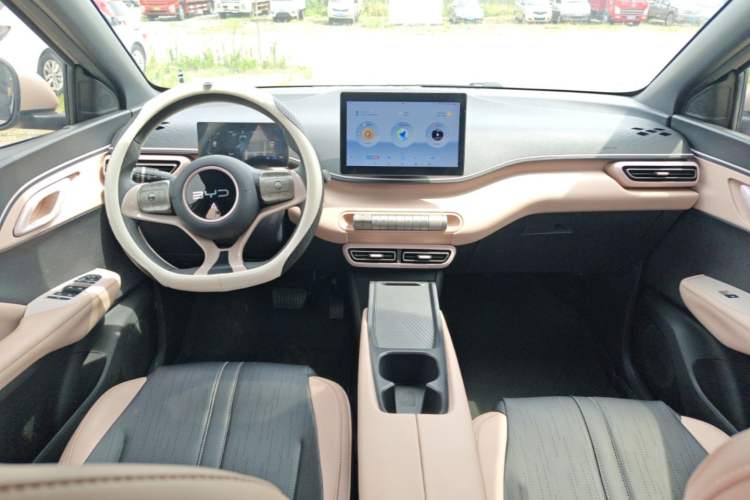 Used BYD Seagull 2024 Honor Edition 305km Dynamic Version Center Console