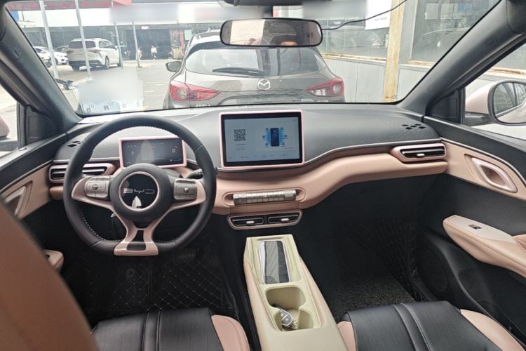 Used BYD Seagull 2024 Honor Edition 305km Freedom Version Center Console