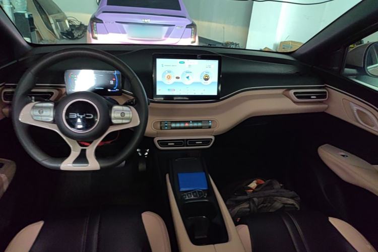 Used BYD Seagull 2024 Honor Edition 305km Dynamic Version Center Console