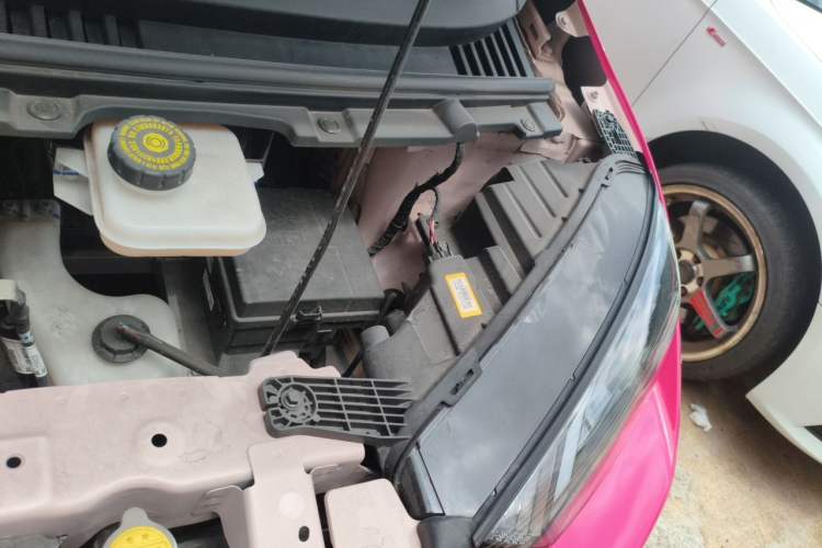 Used BYD Seagull 2024 Honor Edition 405km Flying Version Engine Bay Left