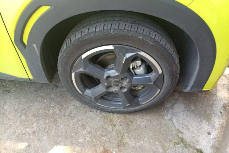 Used BYD Seagull 2024 Honor Edition 305km Freedom Version Right Front Wheel Hub