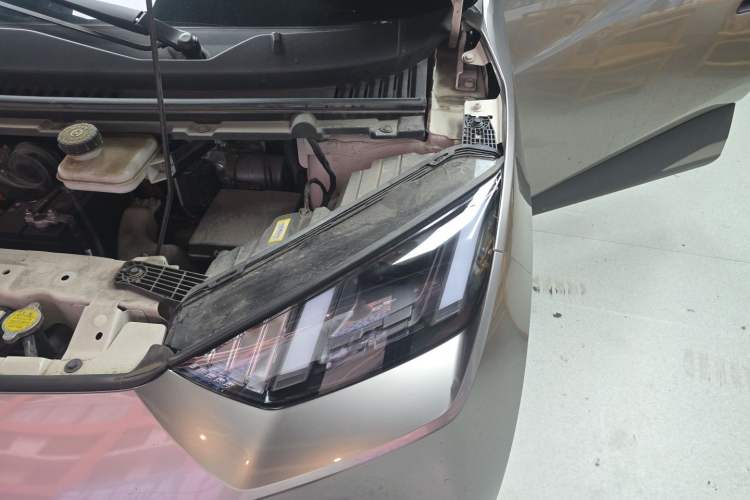 Used BYD Seagull 2024 Honor Edition 405km Flying Version Engine Bay Left