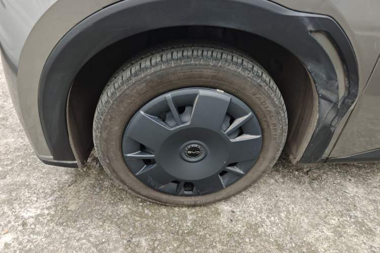 Used BYD Seagull 2024 Honor Edition 305km Dynamic Version Left Front Wheel Hub