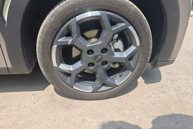 Used BYD Seagull 2024 Honor Edition 305km Freedom Version Right Front Wheel Hub