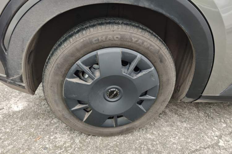 Used BYD Seagull 2024 Honor Edition 305km Dynamic Version Right Rear Wheel Hub