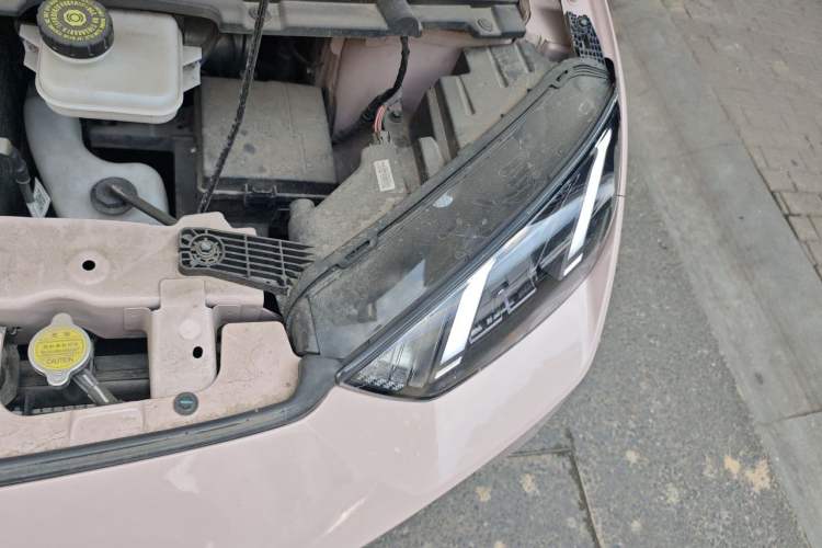 Used BYD Seagull 2024 Honor Edition 405km Flying Version Engine Bay Left