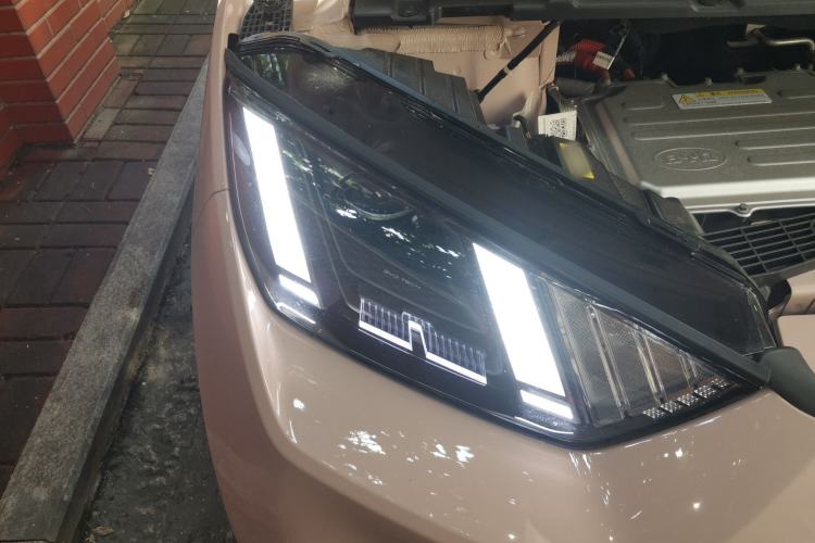 Used BYD Seagull 2024 Honor Edition 405km Flying Version Engine Bay Right