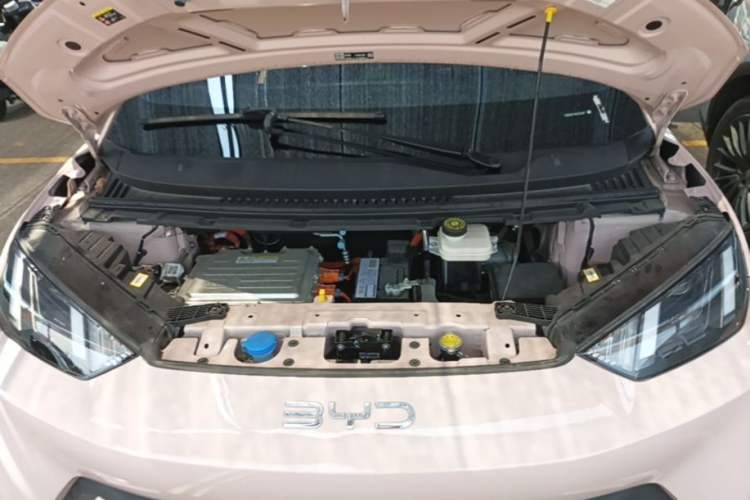 Used BYD Seagull 2024 Honor Edition 405km Flying Version Engine Bay