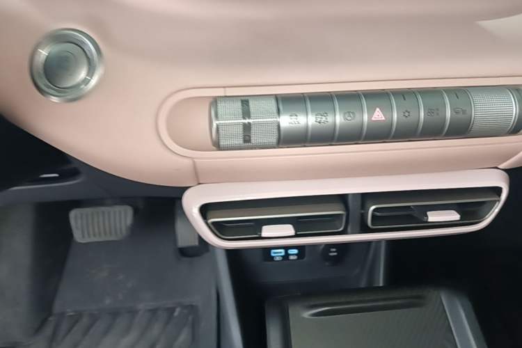 Used BYD Seagull 2024 Honor Edition 305km Freedom Version Gear Lever
