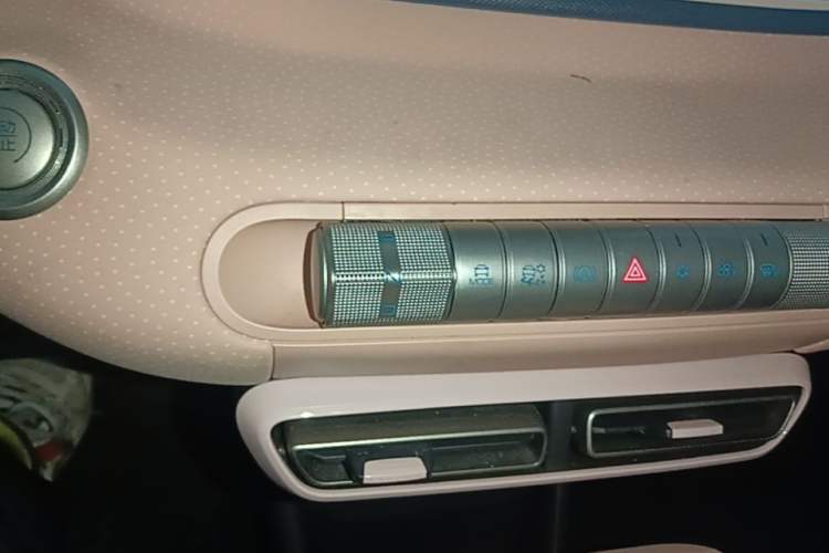 Used BYD Seagull 2024 Honor Edition 305km Dynamic Version Gear Lever
