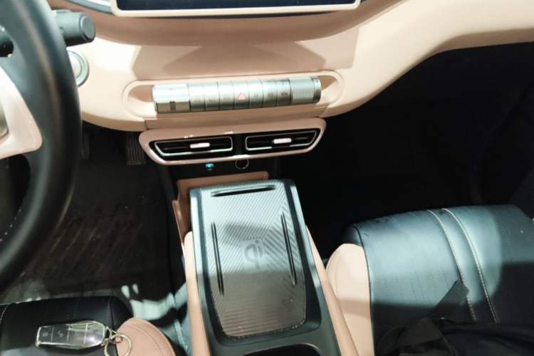 Used BYD Seagull 2024 Honor Edition 305km Freedom Version Gear Lever