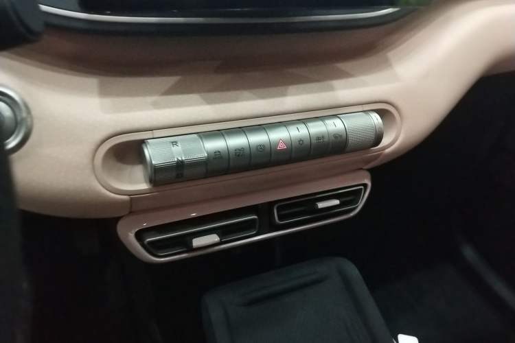 Used BYD Seagull 2024 Honor Edition 305km Dynamic Version Gear Lever