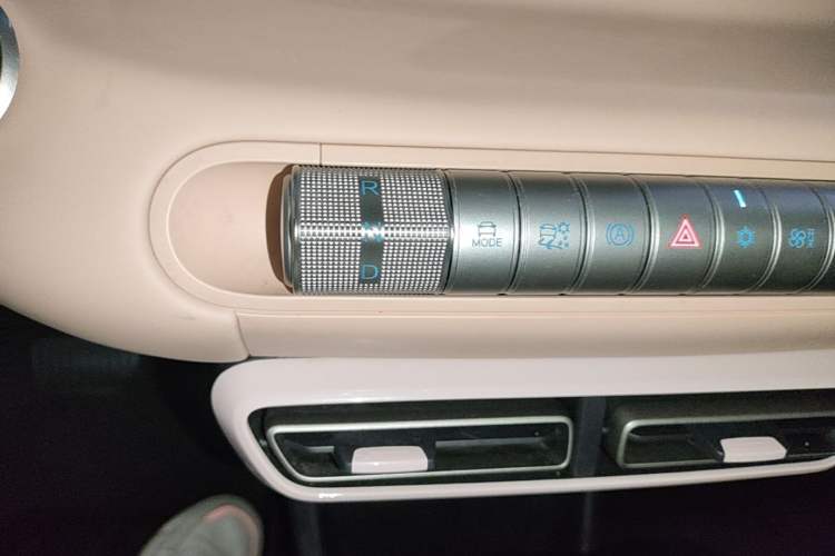 Used BYD Seagull 2024 Honor Edition 305km Freedom Version Gear Lever