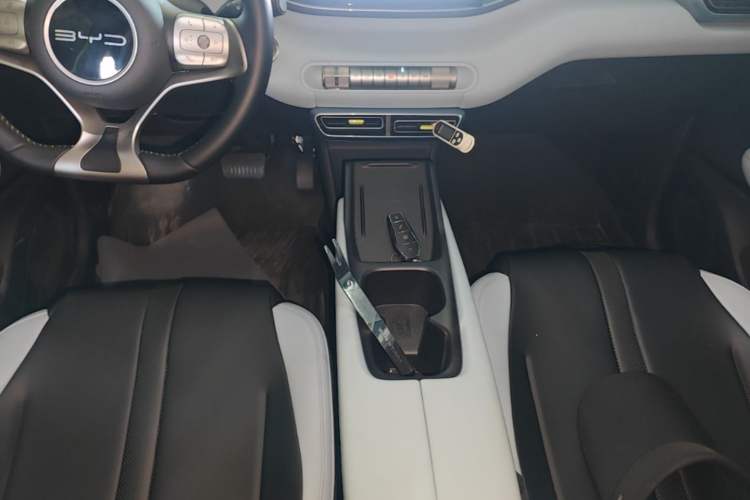 Used BYD Seagull 2024 Honor Edition 305km Freedom Version Gear Lever