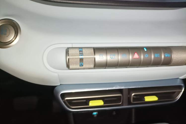 Used BYD Seagull 2024 Honor Edition 305km Dynamic Version Gear Lever