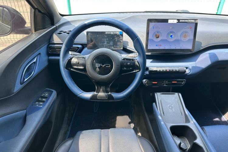 Used BYD Seagull 2024 Honor Edition 405km Flying Version Interior 4