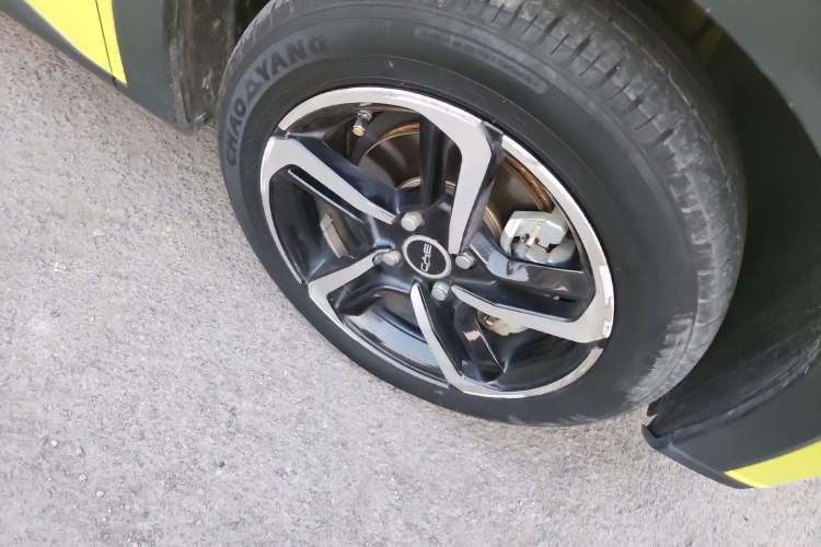 Used BYD Seagull 2024 Honor Edition 305km Dynamic Version Right Front Wheel Hub