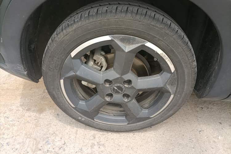Used BYD Seagull 2024 Honor Edition 405km Flying Version Right Rear Wheel Hub