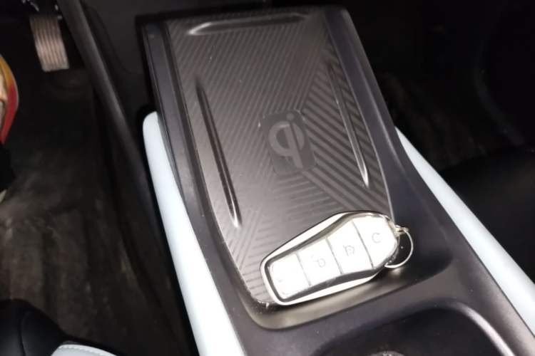 Used BYD Seagull 2024 Honor Edition 305km Freedom Version Vehicle Key