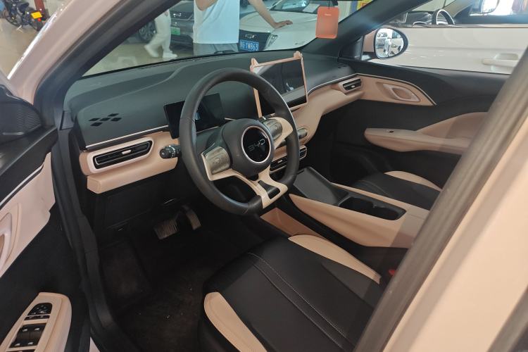 Used BYD Seagull 2024 Honor Edition 305km Dynamic Version Interior 1