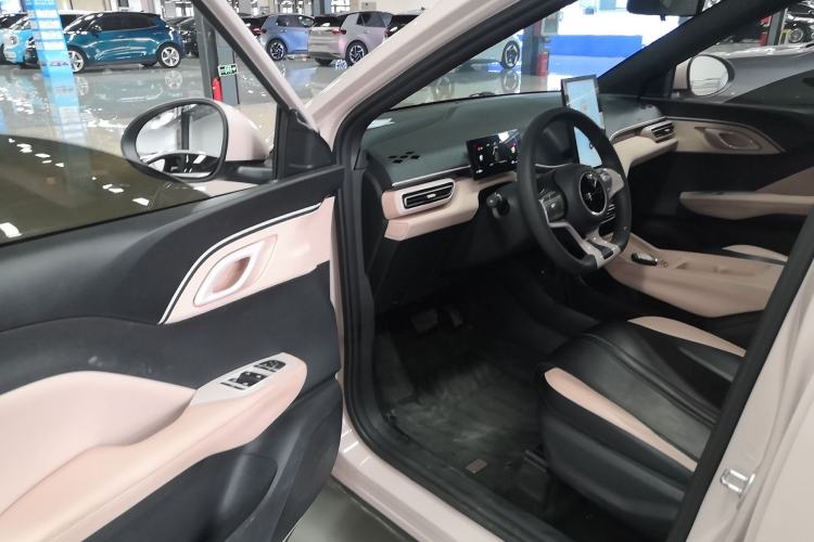Used BYD Seagull 2024 Honor Edition 305km Dynamic Version Interior 2