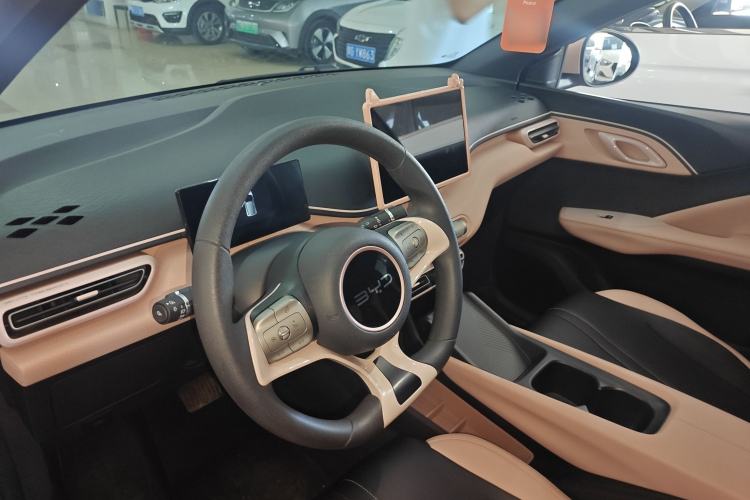 Used BYD Seagull 2024 Honor Edition 305km Dynamic Version Interior 2