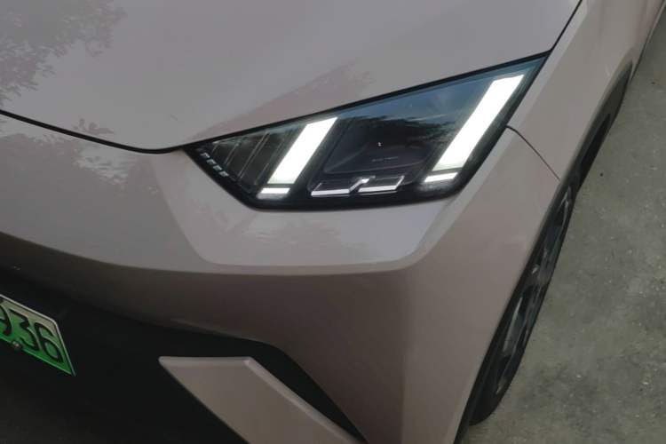 Used BYD Seagull 2024 Honor Edition 305km Freedom Version Left Front Headlight